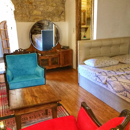 Parmis Boutique House Pensiune Çeşme