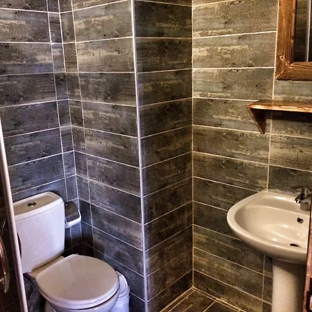 招待所 Parmis Boutique House 3*