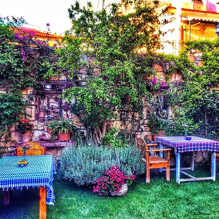 招待所 Parmis Boutique House 3*