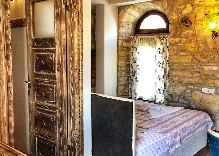 Parmis Boutique House Πανσιόν 3*