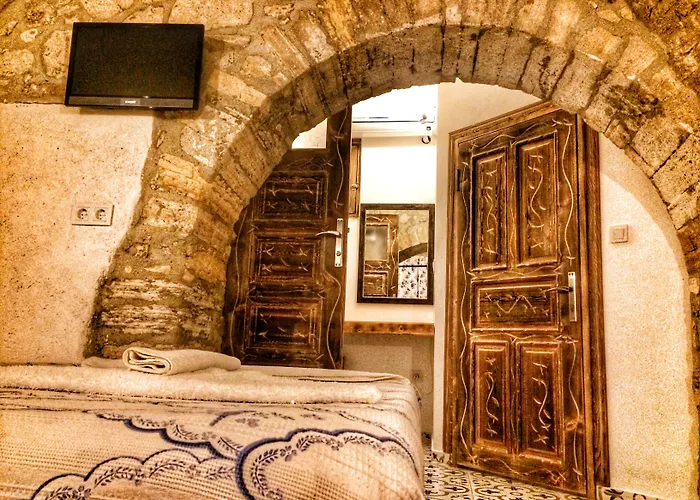 Parmis Boutique House Πανσιόν