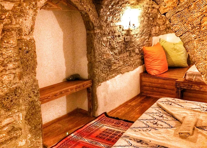 Gasthuis Parmis Boutique House Çeşme