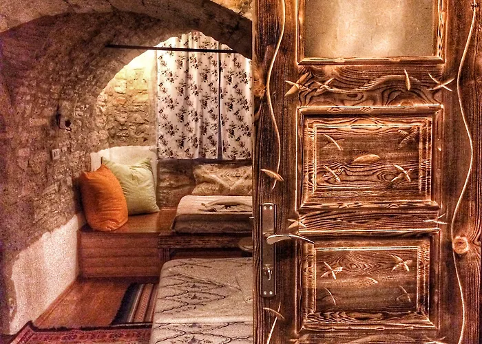 Parmis Boutique House Gasthuis