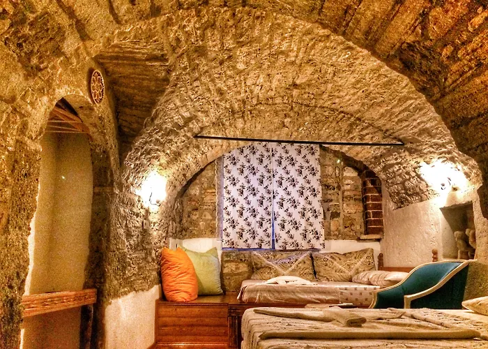 Parmis Boutique House Πανσιόν Çeşme