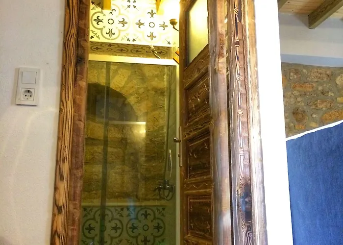 Parmis Boutique House Vendégház