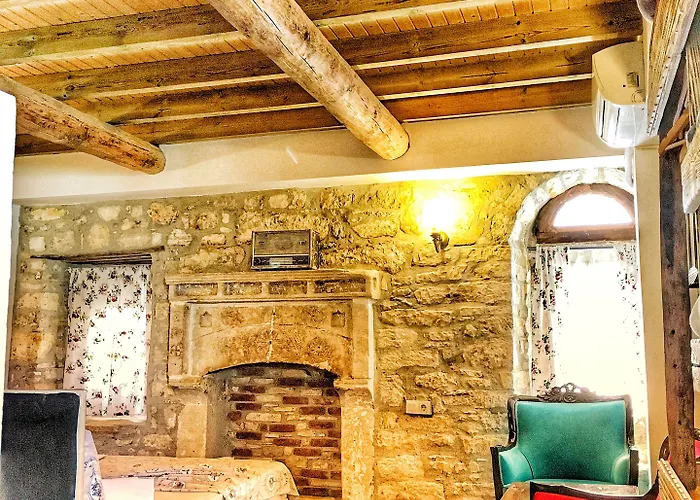 Gasthuis Parmis Boutique House