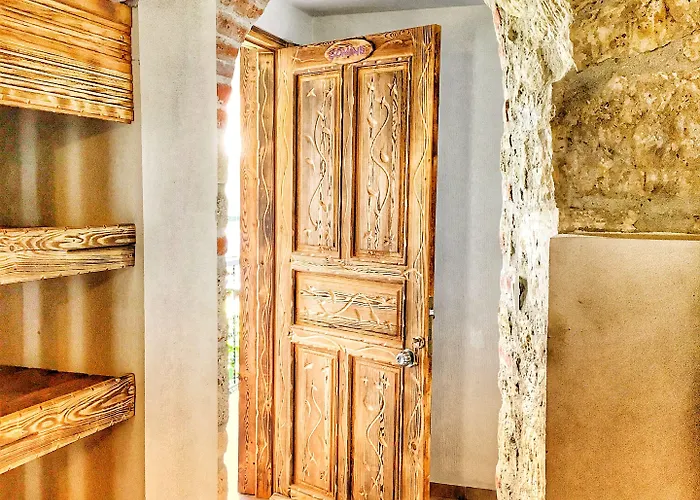 Πανσιόν Parmis Boutique House