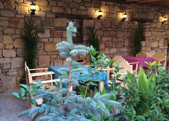 Πανσιόν Parmis Boutique House 3*