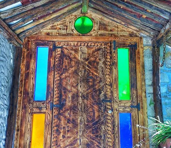 Πανσιόν Parmis Boutique House