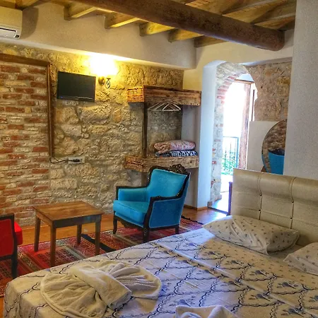 Gasthuis Parmis Boutique House