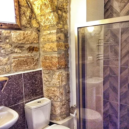 Gasthuis Parmis Boutique House Çeşme