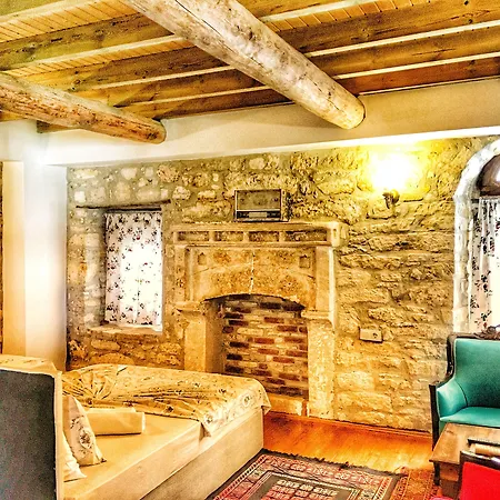 Parmis Boutique House Gasthuis