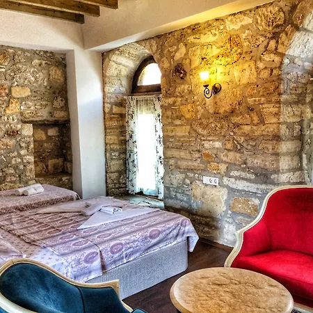 Parmis Boutique House Cesme