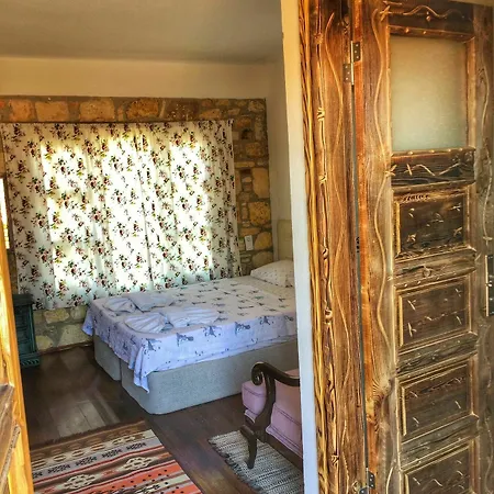 Parmis Boutique House 3* Cesme