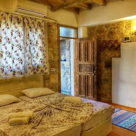 Parmis Boutique House 3* Cesme