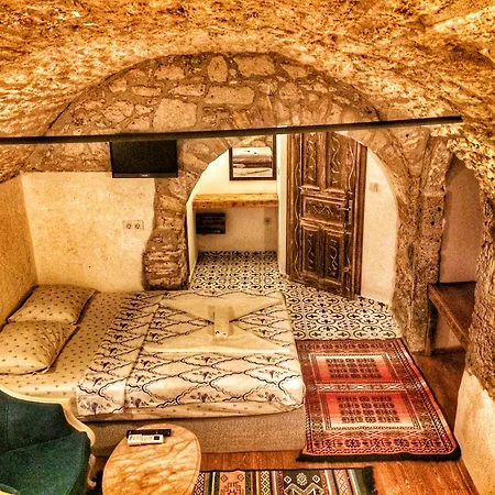 Parmis Boutique House 3* Cesme